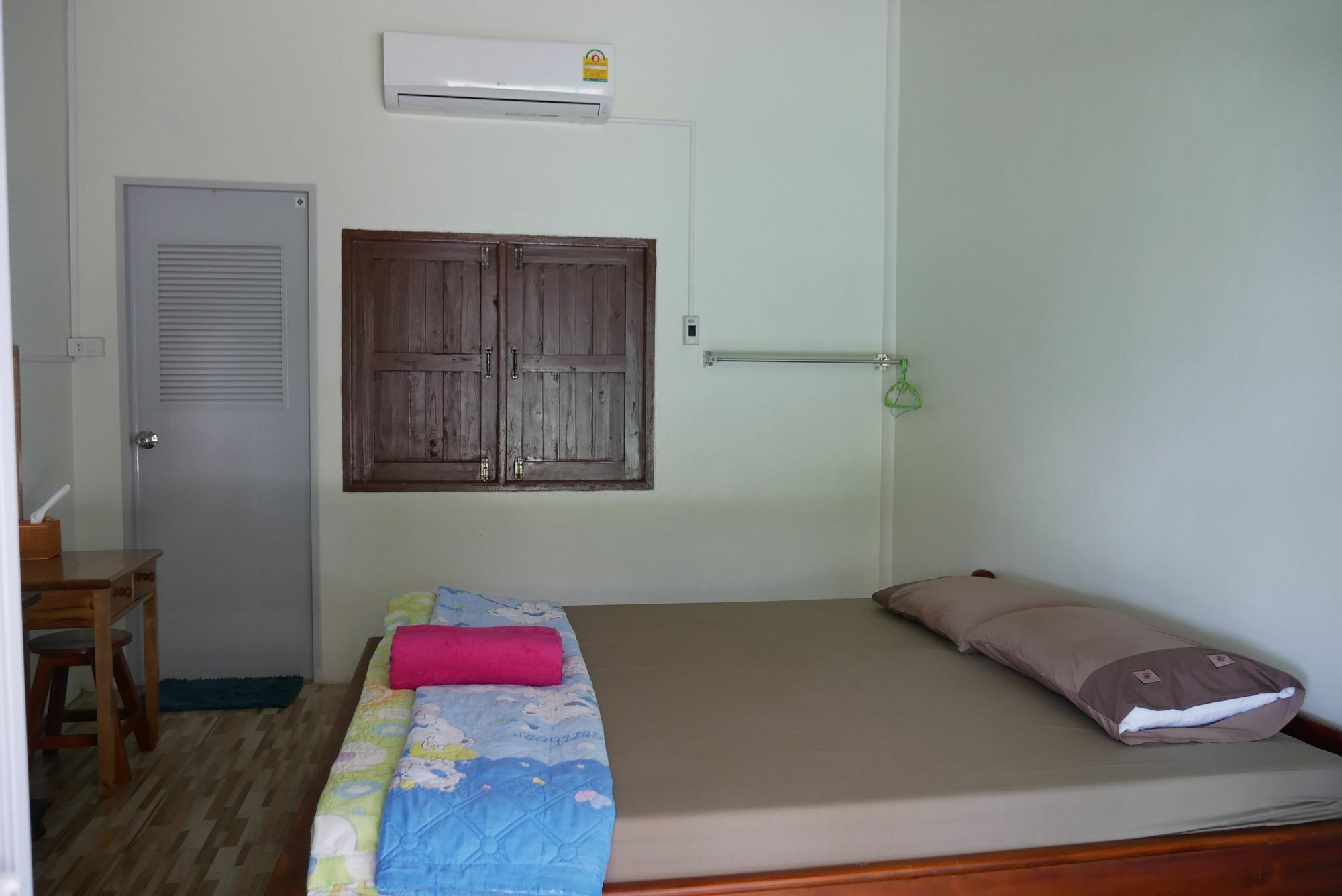 Baan Pak Phutawan Resort Takat Ngao Bagian luar foto