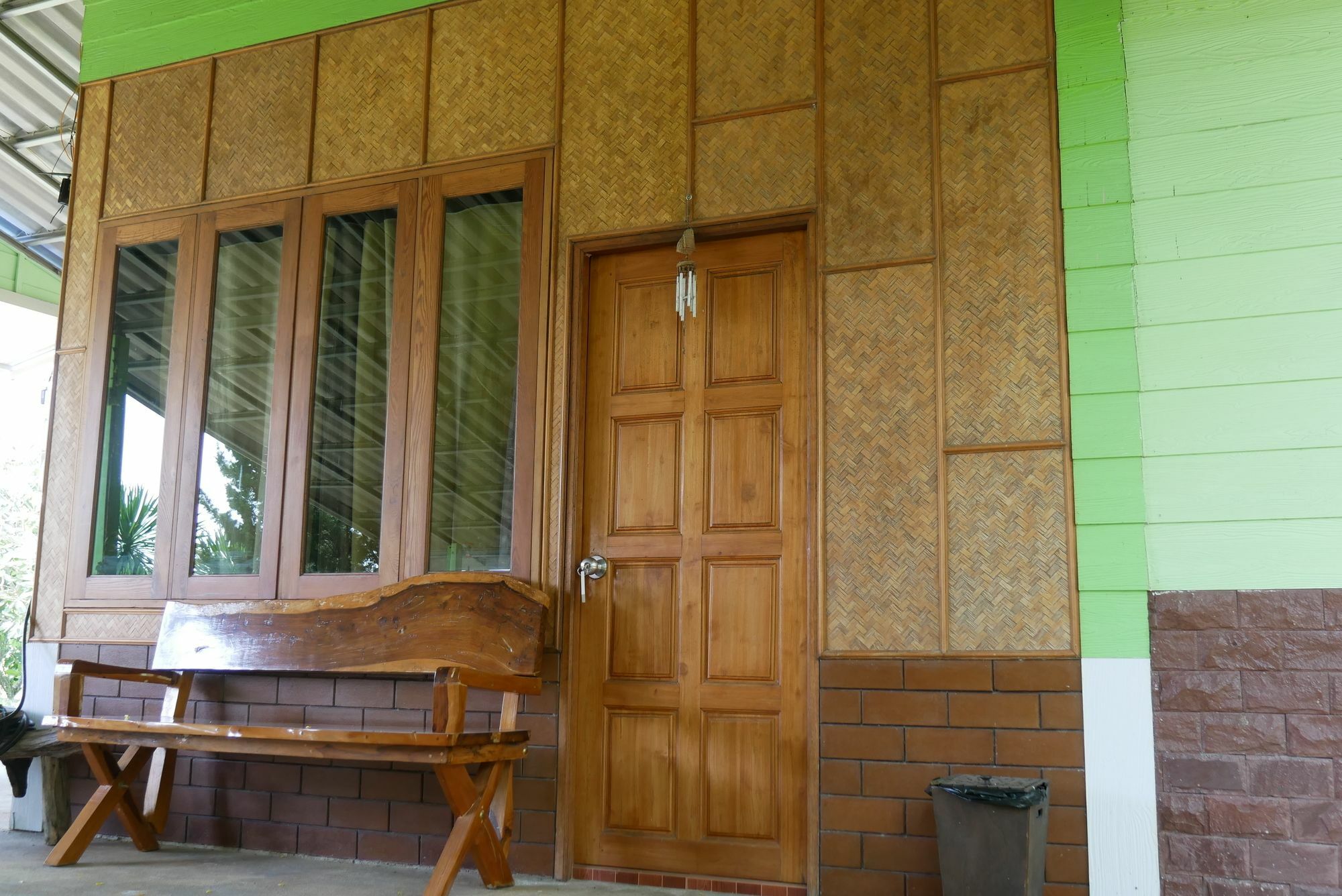 Baan Pak Phutawan Resort Takat Ngao Bagian luar foto